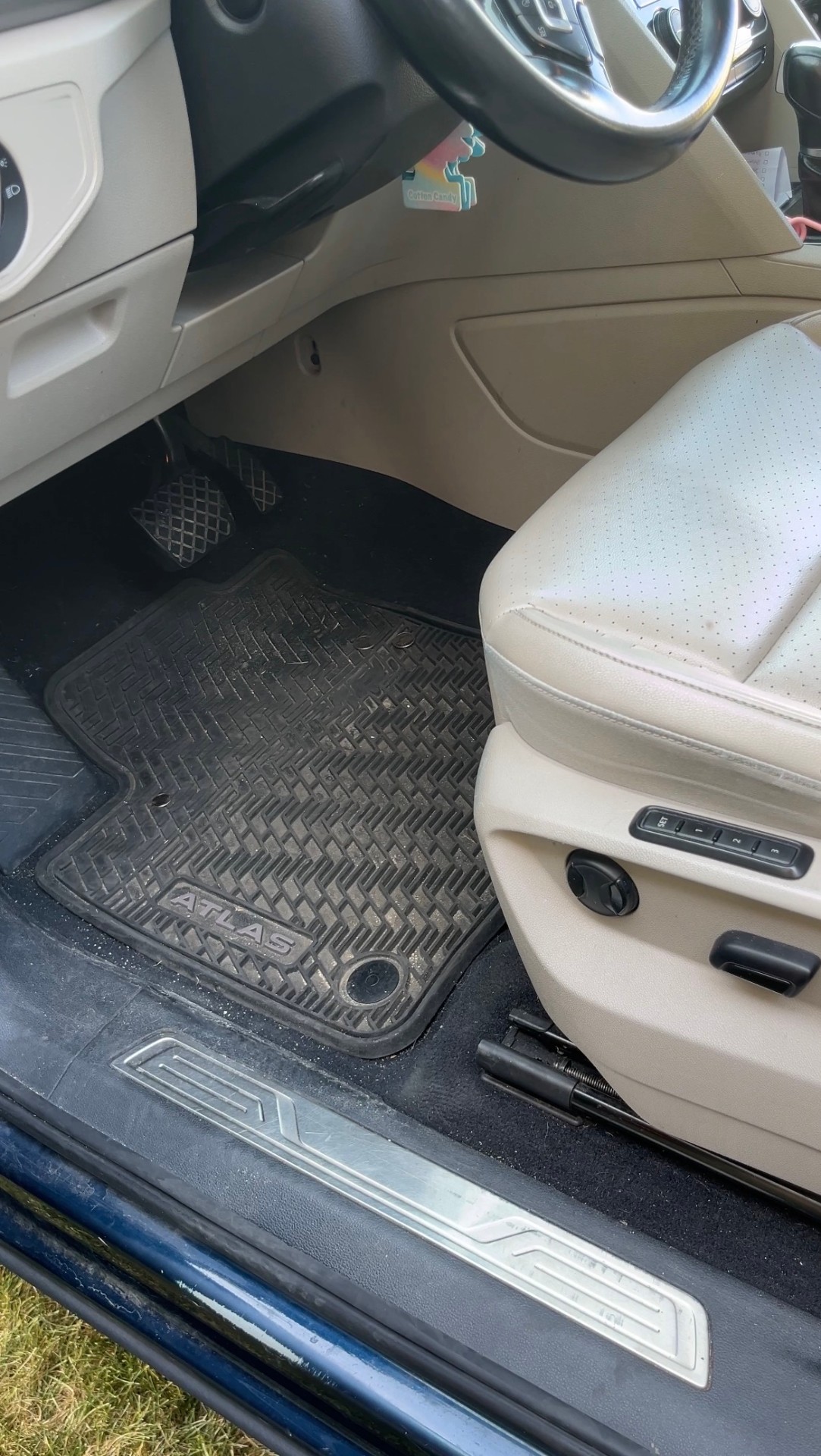 Interior cabin reset – Before
